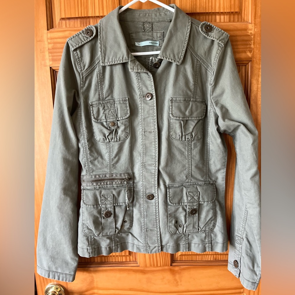 Size Large Army Green